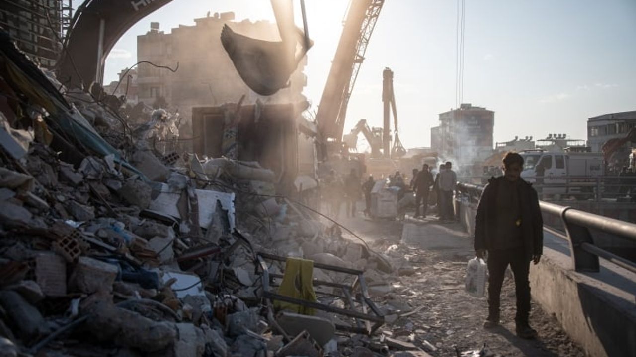 AFAD depremlerde son can kaybı sayısı açıklandı