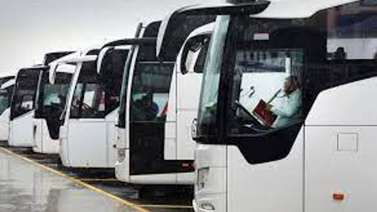 Depremin ardından Otobüs firması Gaziantep ve Kahramanmaraş'a gitmek isteyenlere 10 TL'den bilet kesiyor