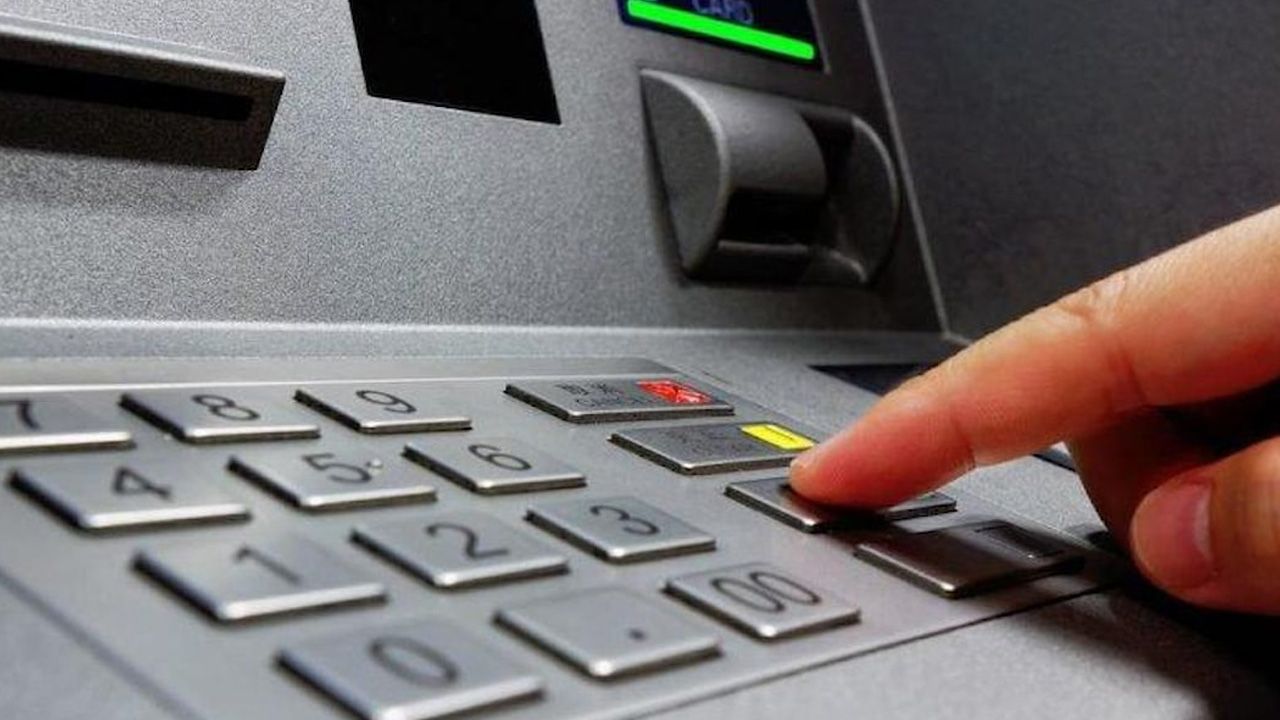Depremden etkilenen 10 ilde ortak ATM’lerde işlem ücreti alınmayacak! Banka borçları da ertelenecek...