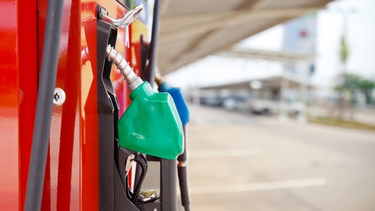 Motorine zam geldi! 4 Mart 2023 benzin litre fiyatı ve motorin fiyatları ne durumda?
