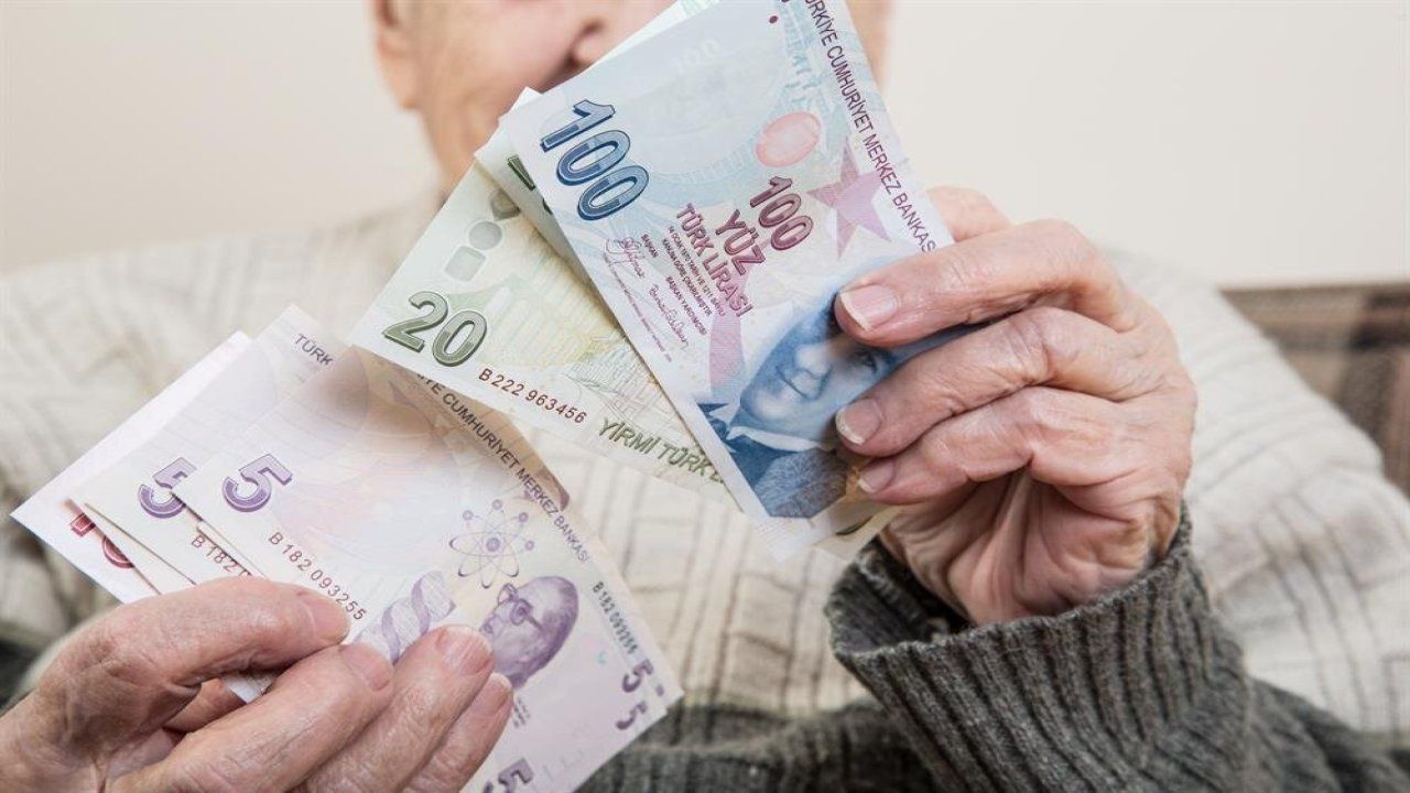 Emekliler zamlı maaşlarını ne zaman alacaklar?