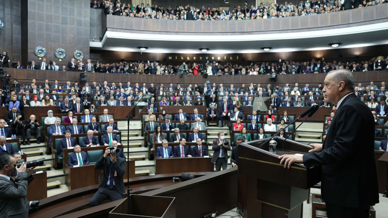 İddia: Cumhurbaşkanı Erdoğan 76 AK Parti'linin üstünü çizdi.