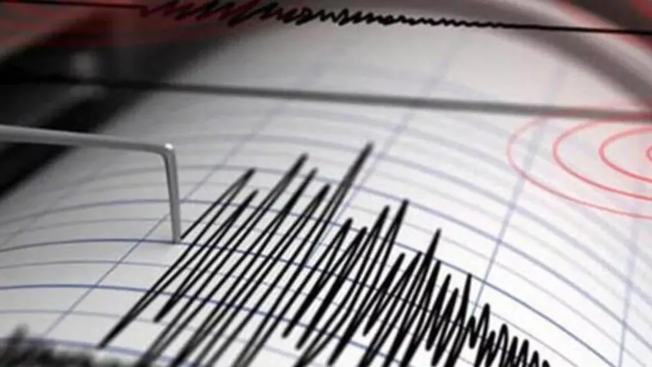İzmir'de 3.5 büyüklüğünde deprem meydana geldi