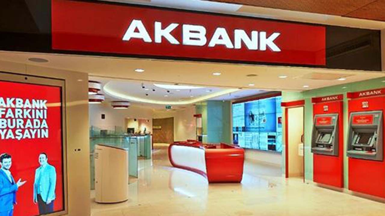 Akbank yeni duyurdu, sıfır faiz ile kredi verilecek! İşte başvuru şartları ve detaylar...