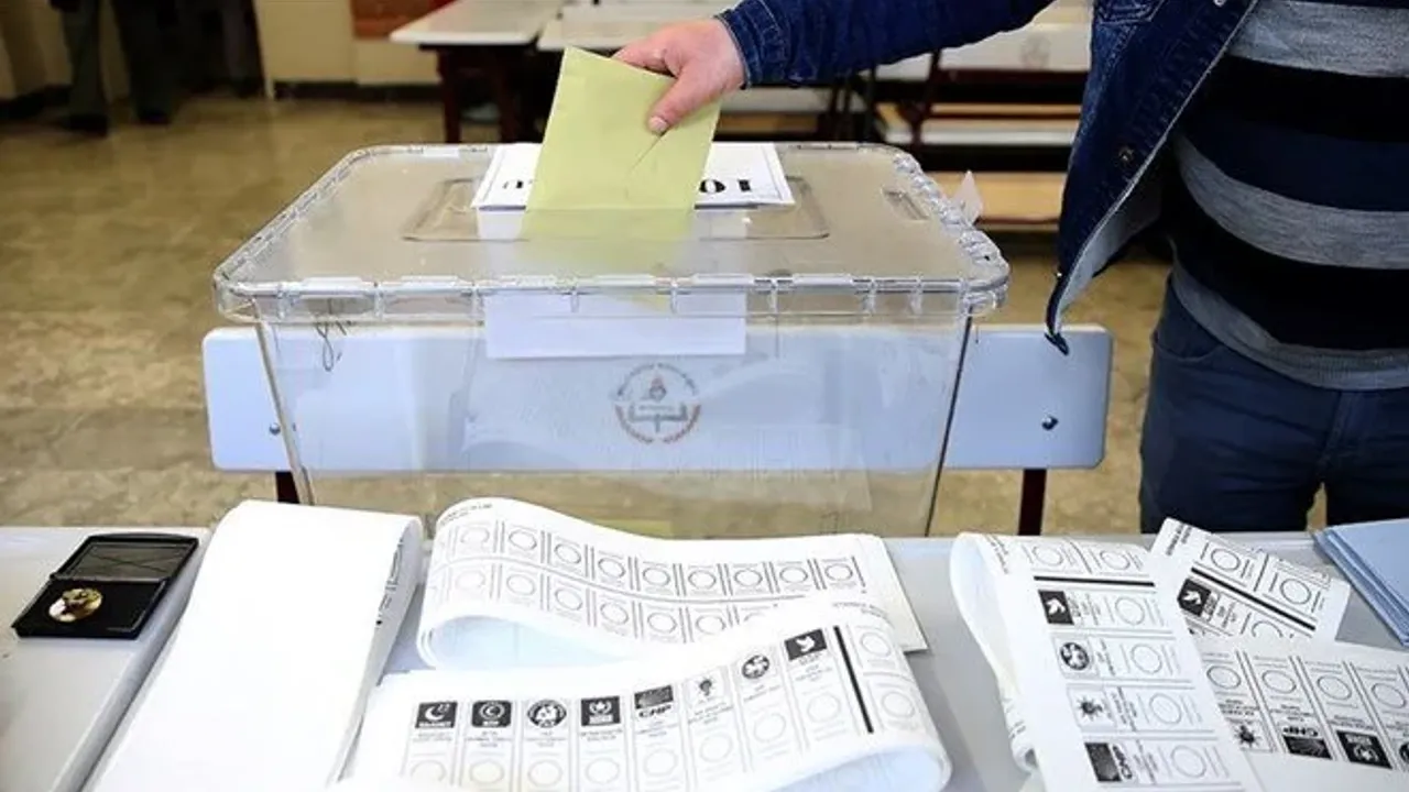 Cumhur İttifakı ve Millet İttifakı'nın oy pusulasındaki yerleri belli oldu