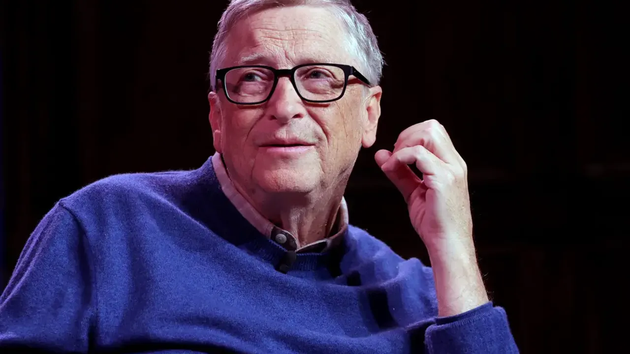 Bill Gates açıkladı; Yapay zekanın emekliye ayıracağı ilk meslek öğretmenler dedi …