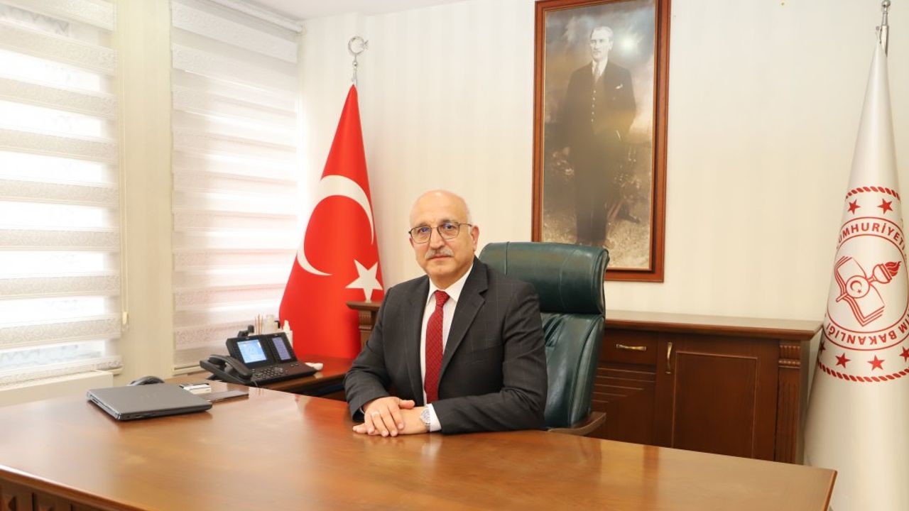 Bursa İl Milli Eğitim Müdürü Seyit Ali Büyük Görevden Alındı