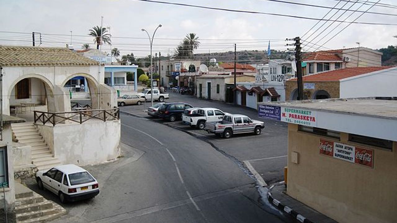 Kıbrıs'ta Pile köyü krizi: KKTC güçleri ile BM güçleri karşı karşıya geldi