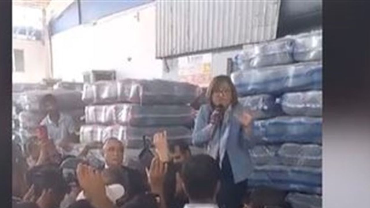 Gaziantep Belediye başkanı Fatma Şahin işçilerden grevden vazgeçmelerini istedi