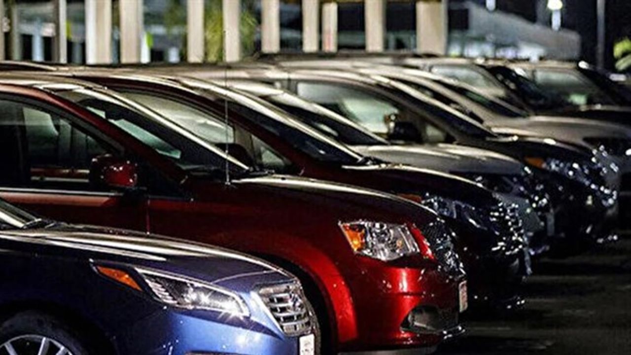 Otomobil Fiyatlarını Bankalar Artırıyor: Bahane Edilen Sebeplerle Faiz Katlanıyor