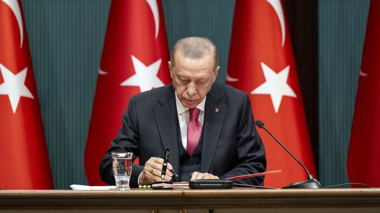 Cumhurbaşkanı Erdoğan'dan memurlara yüksek zam mesajı