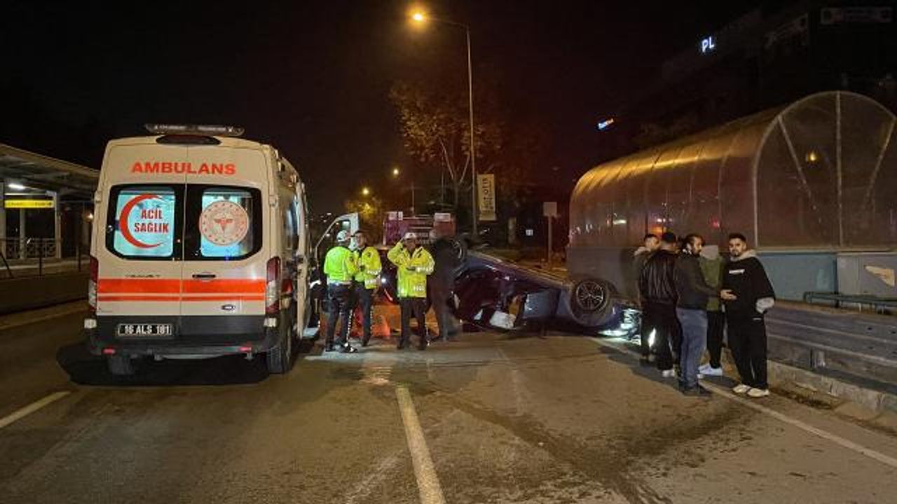 Bursa' da aşırı hız yapan otomobil takla attı, 1 kişi hayatını kaybetti, 3 kişi yaralandı