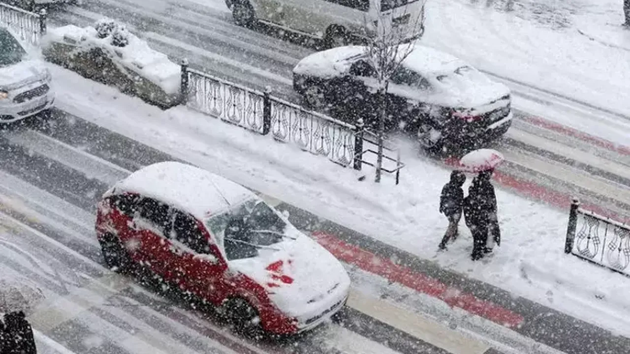 Meteoroloji'den, İstanbul ve 28 kente uyarı! Beklenen kar yağışı geliyor..