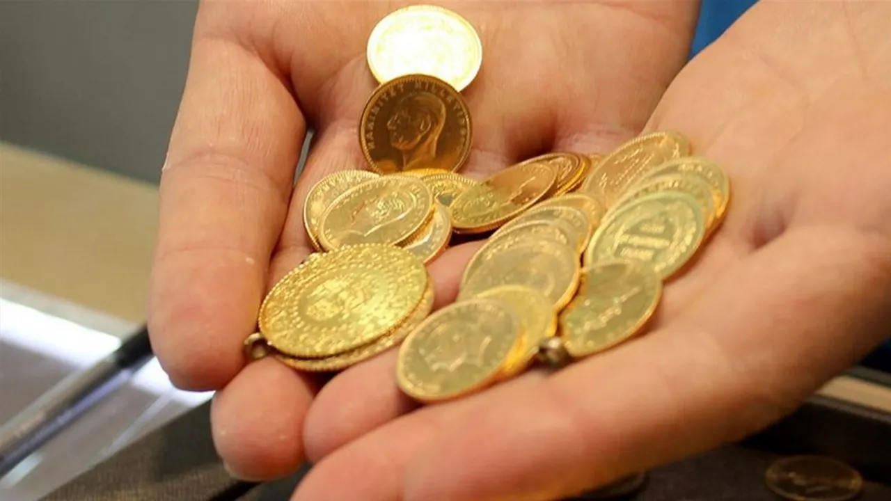 Gram altın bugün ne kadar, çeyrek altın kaç lira? Gram altın tüm zamanların zirvesinde! 15 Ocak 2024 güncel altın fiyatları