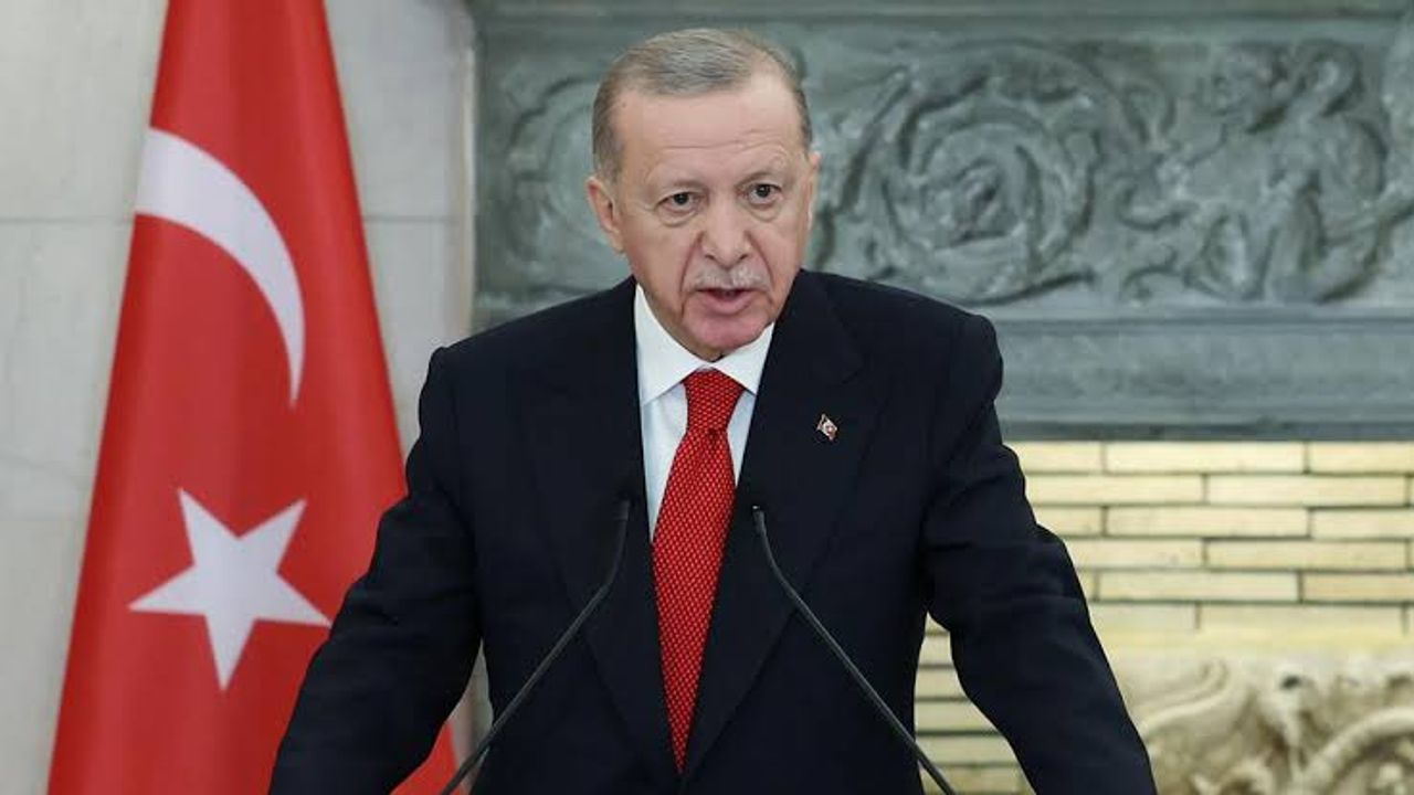 Cumhurbaşkanı Erdoğan, TCMB Başkanı Erkan ve Ailesine Sahip Çıktı, "Ekonomik İstikrarı Savunuyoruz"
