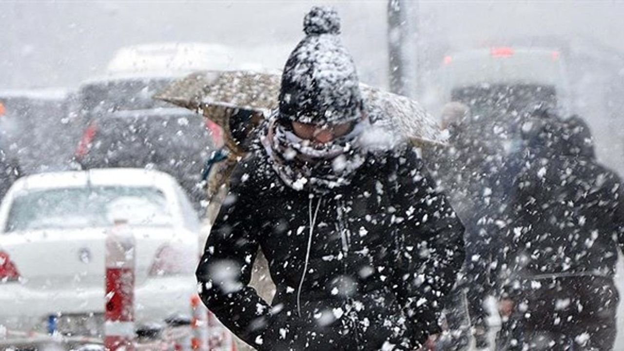 Meteoroloji Uyardı: 7 İlde Kuvvetli Kar Yağışı Bekleniyor