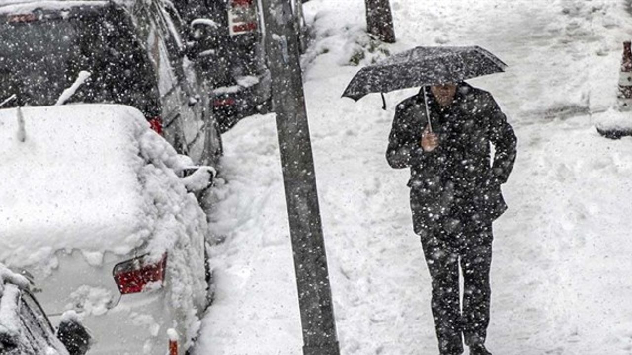 Meteoroloji'den kritik uyarı: Lapa lapa kar yağışı geliyor..