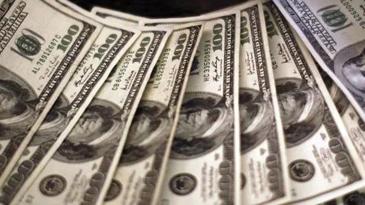 Dolar ve Euro Güne Yatay Başladı: Gözler Fed ve Ticaret Görüşmelerinde