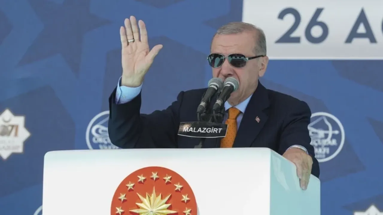 Cumhurbaşkanı Erdoğan Malazgirt Zaferi'nin 954. Yıl Dönümü Kutlama Programı'nda