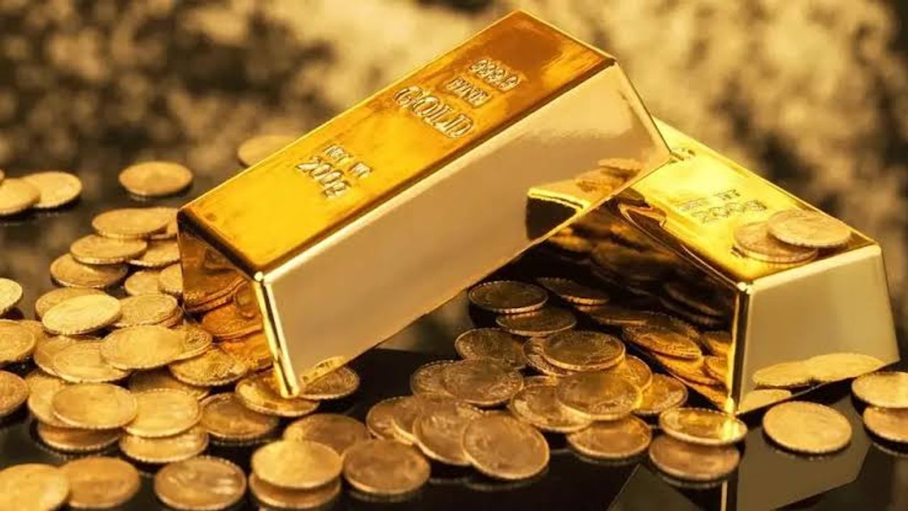 Altın Fiyatlarında Yükseliş Sürüyor! Gram ve Ons Rekor Kırdı