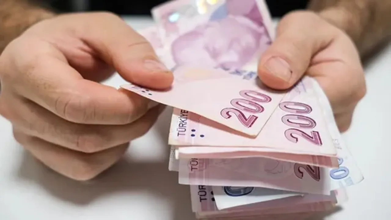 SSK, Bağ-Kur ve Memur Emeklilerine Yıl Sonu Zammı Ne Kadar Olacak?
