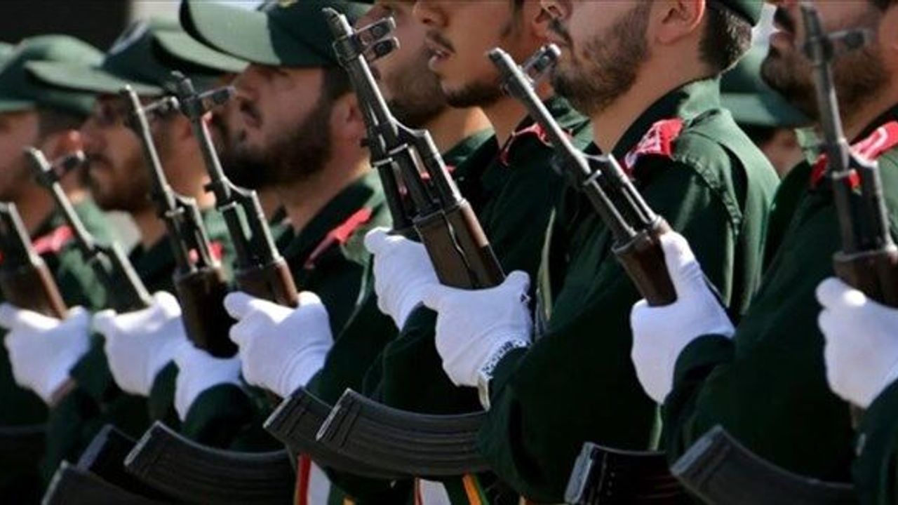 AB, İran Devrim Muhafızlarını Terör Listesine Aldı