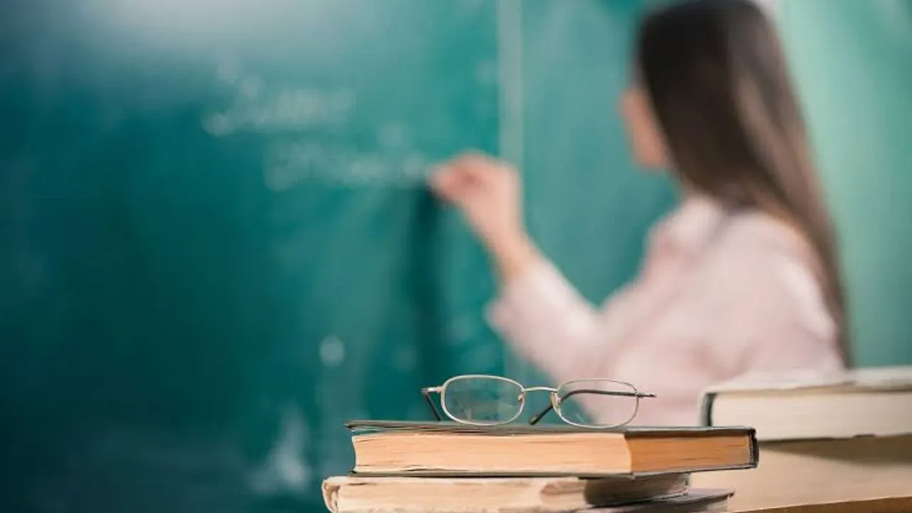 İş yükü artan branşlar: 3 aşamalı sınav süreci sonrası o öğretmenlerden ek ders çağrısı