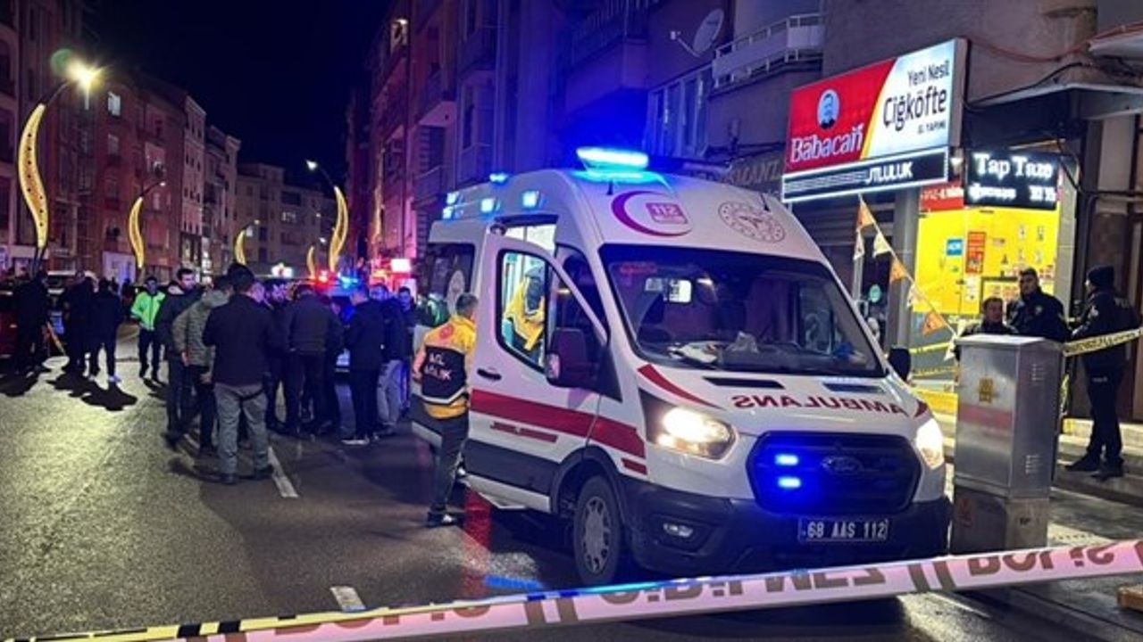 Aksaray’da korkunç olay: Evde 3 kişi silahla vurulmuş halde bulundu