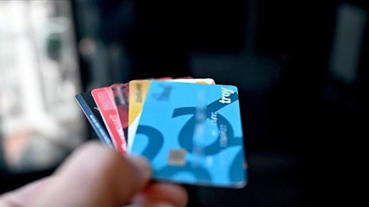 BDDK'dan bankalara talimat: Kredi kartı limitleri sil baştan düzenleniyor!