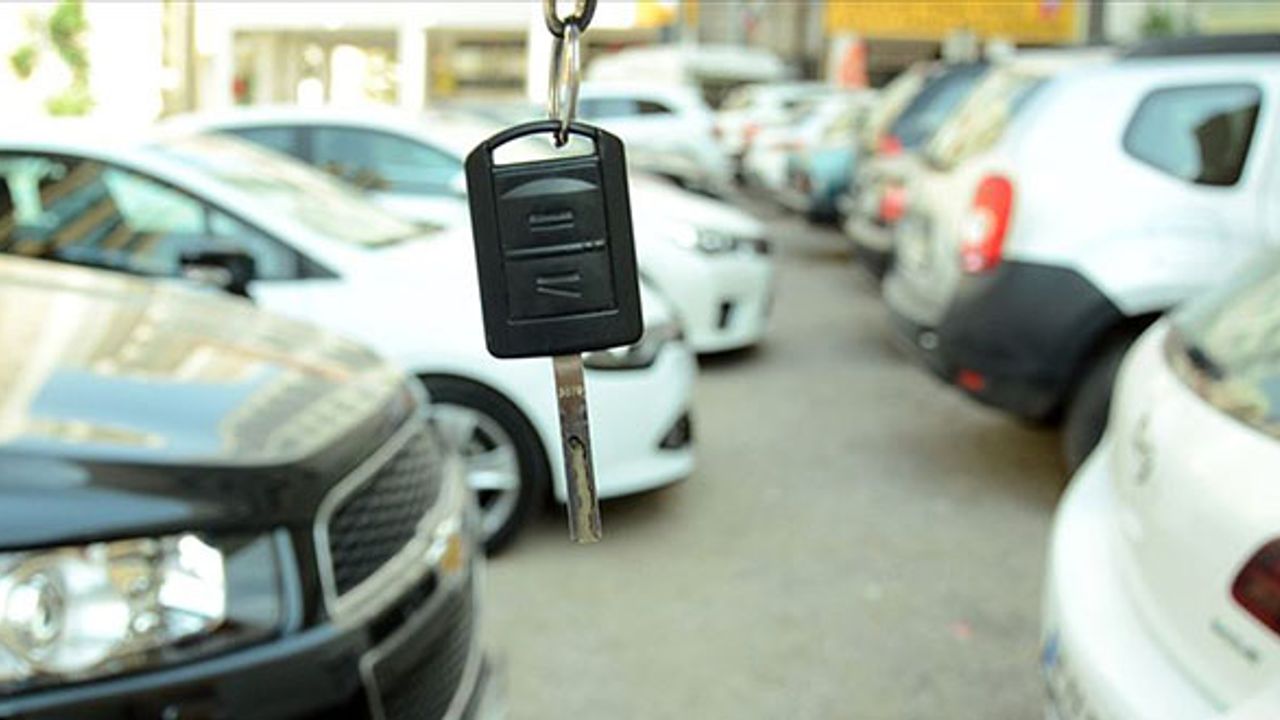 İkinci el otomobilde arz da talep de düştü!