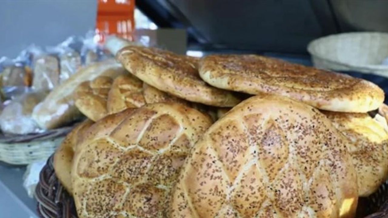 İstanbul Halk Ekmek’te 2026 Ramazan pidesi fiyatı belli oldu