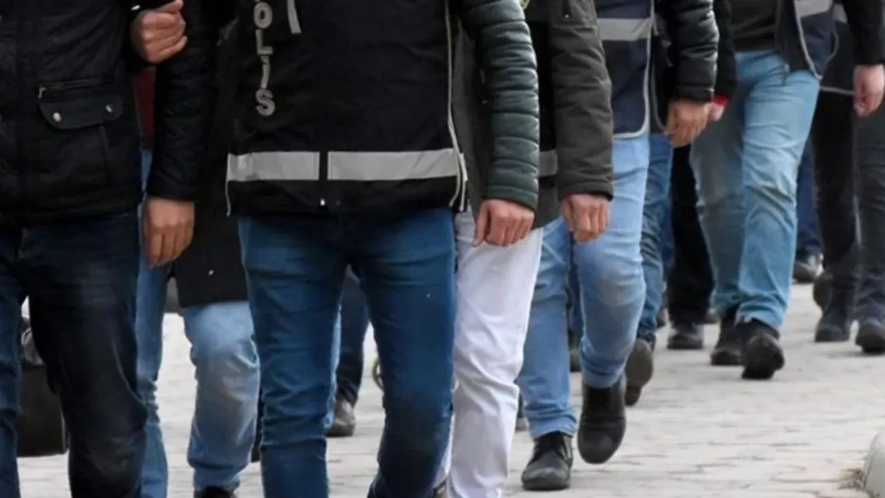 İstanbul’da ‘10 Kardeşler’ Suç Örgütüne Operasyon: 26 Şüpheli Tutuklandı