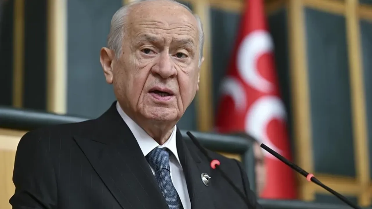Bahçeli: “Yemin Töreninde Olanlar Siyasi Eşkıyalıktır. Nesiniz, Kimsiniz?”