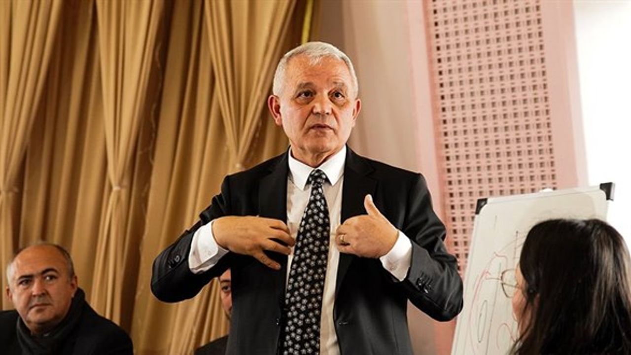 Mamak Belediye Başkanı Veli Gündüz Şahin’den Özarslan’a Sert Tepki: “İstifaya Kılıf Hazırlanıyor”