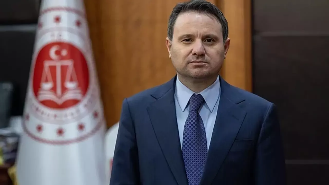 Bakan Gürlek “Sistemi Çözdük” Diyerek Duyurdu: Yasa Dışı Bahis ve Sokak Çetelerine Karşı Yeni Adımlar