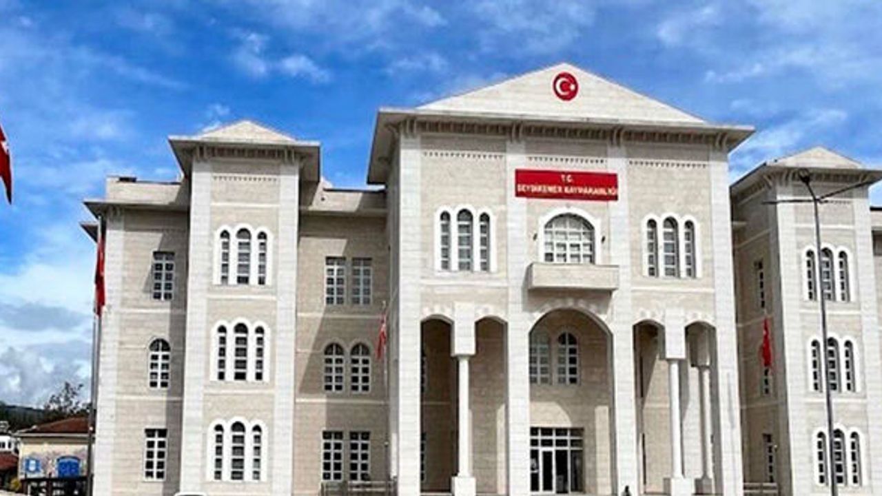 Göçmen Kaçakçılığı Soruşturmasında Rüşvet İddiası