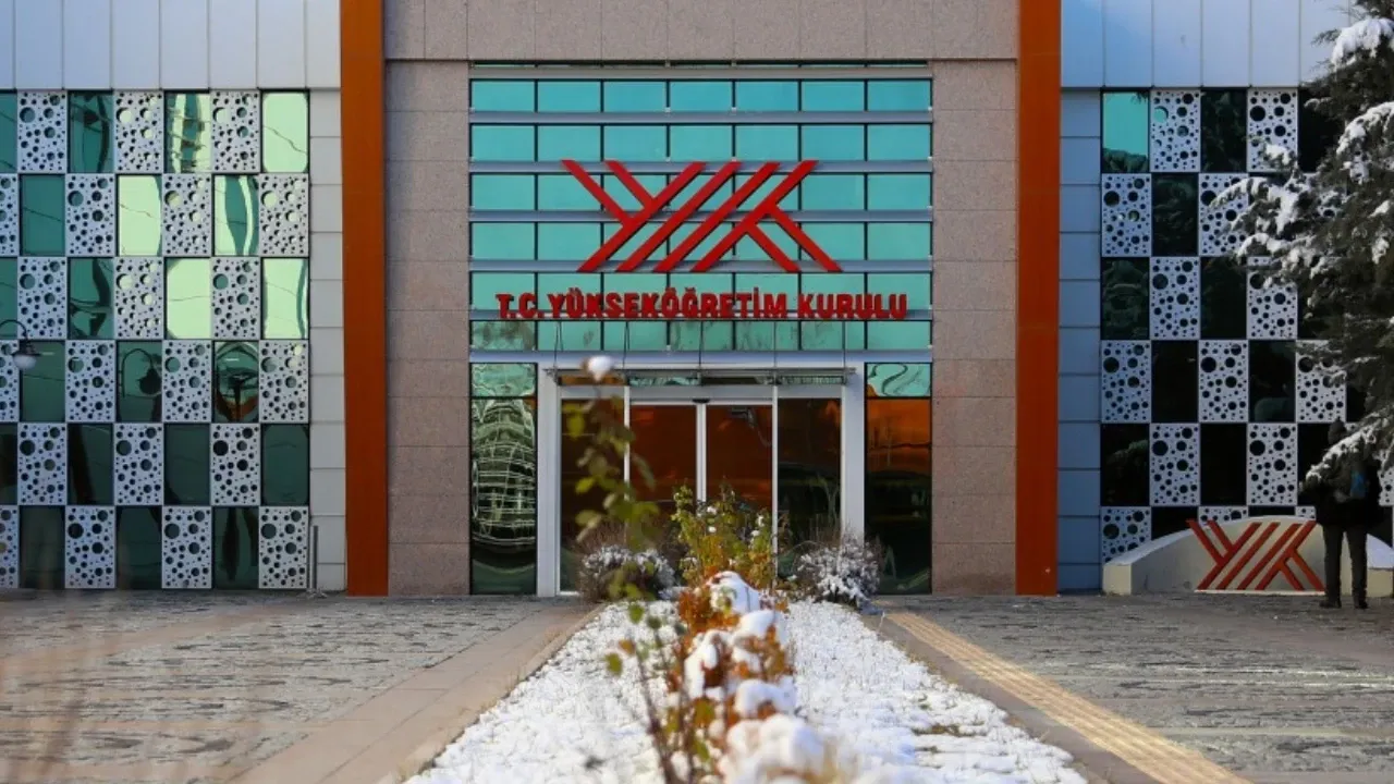 Yükseköğretim Kurulu Duyurdu: 197 Lisans Programında Kontenjanlar Düşürüldü