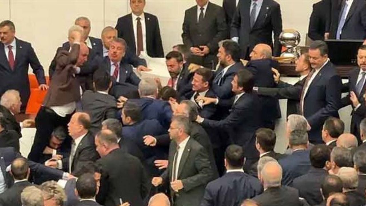 Talimat Silivri’den geldi: Kavgaysa kavga, dövüşse dövüş