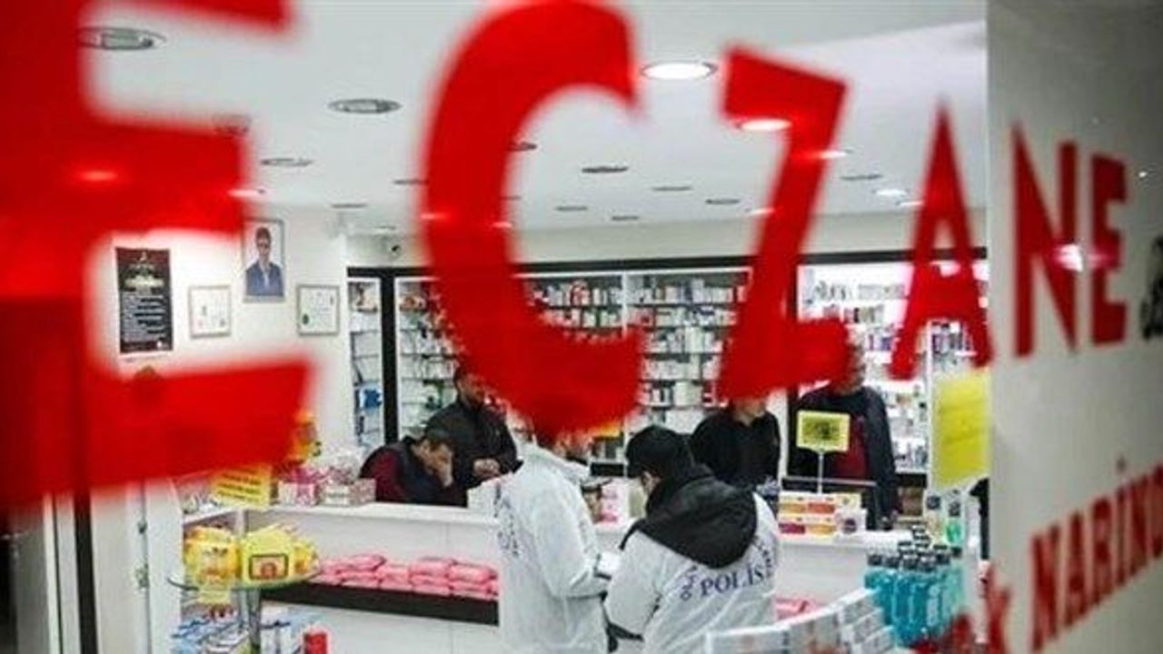 AYM’den eczacıların disiplin cezalarına ilişkin düzenlemeye iptal kararı