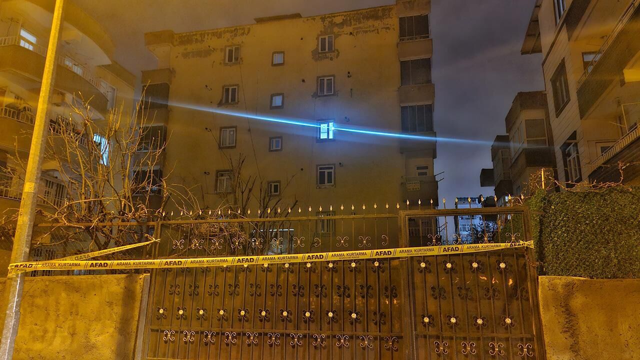 Kolonlardan gelen ses paniğe neden oldu: 51 kişi tahliye edildi