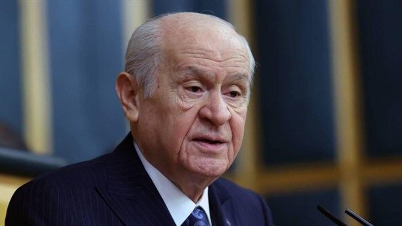 Devlet Bahçeli’den CHP’li belediyelere sert sözler: “Hukukun üstünlüğü esastır”