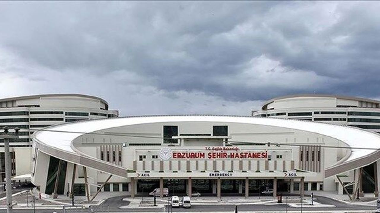 Erzurum Şehir Hastanesi’nde Operasyon: 22 Kişi Gözaltına Alındı