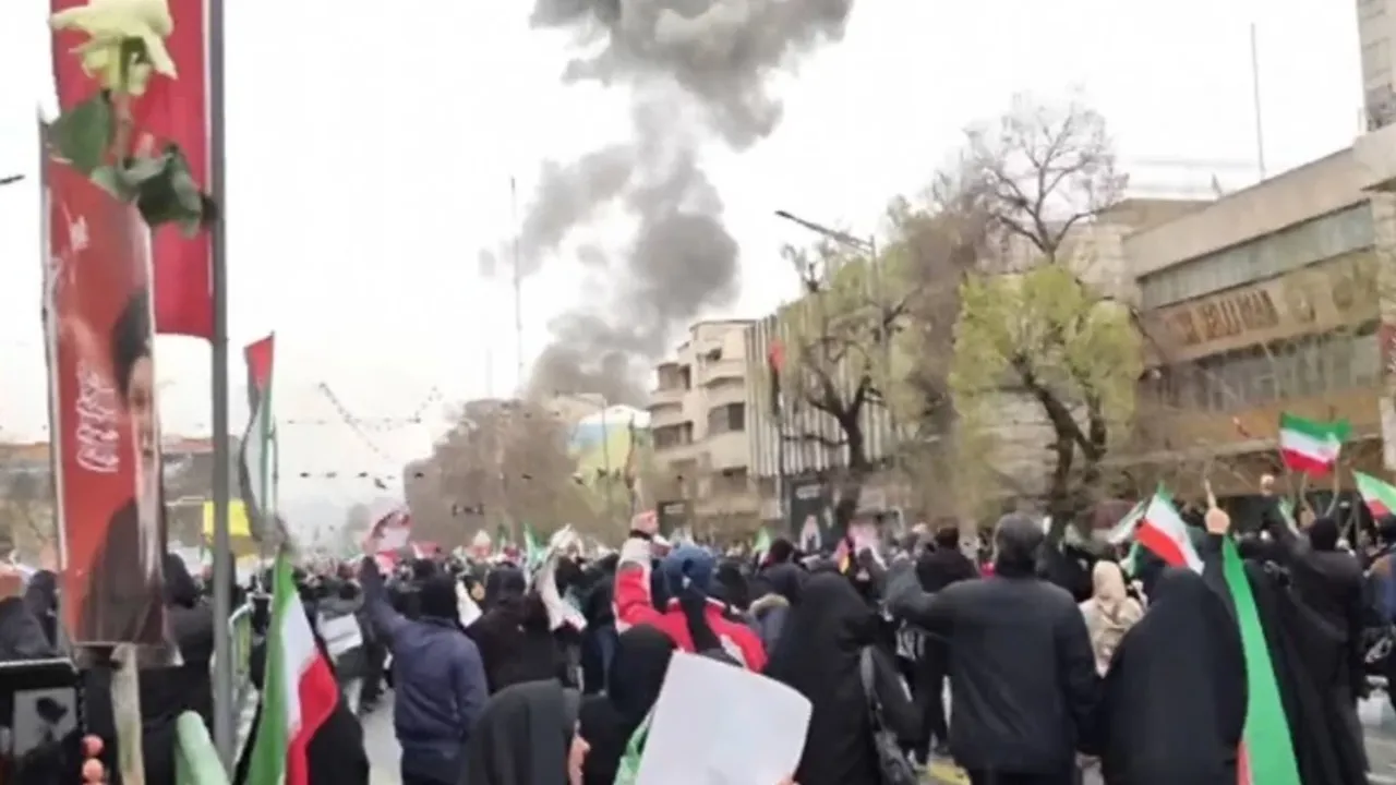 İsrail’in uyarısından dakikalar sonra! Tahran’daki Kudüs mitinginde patlama