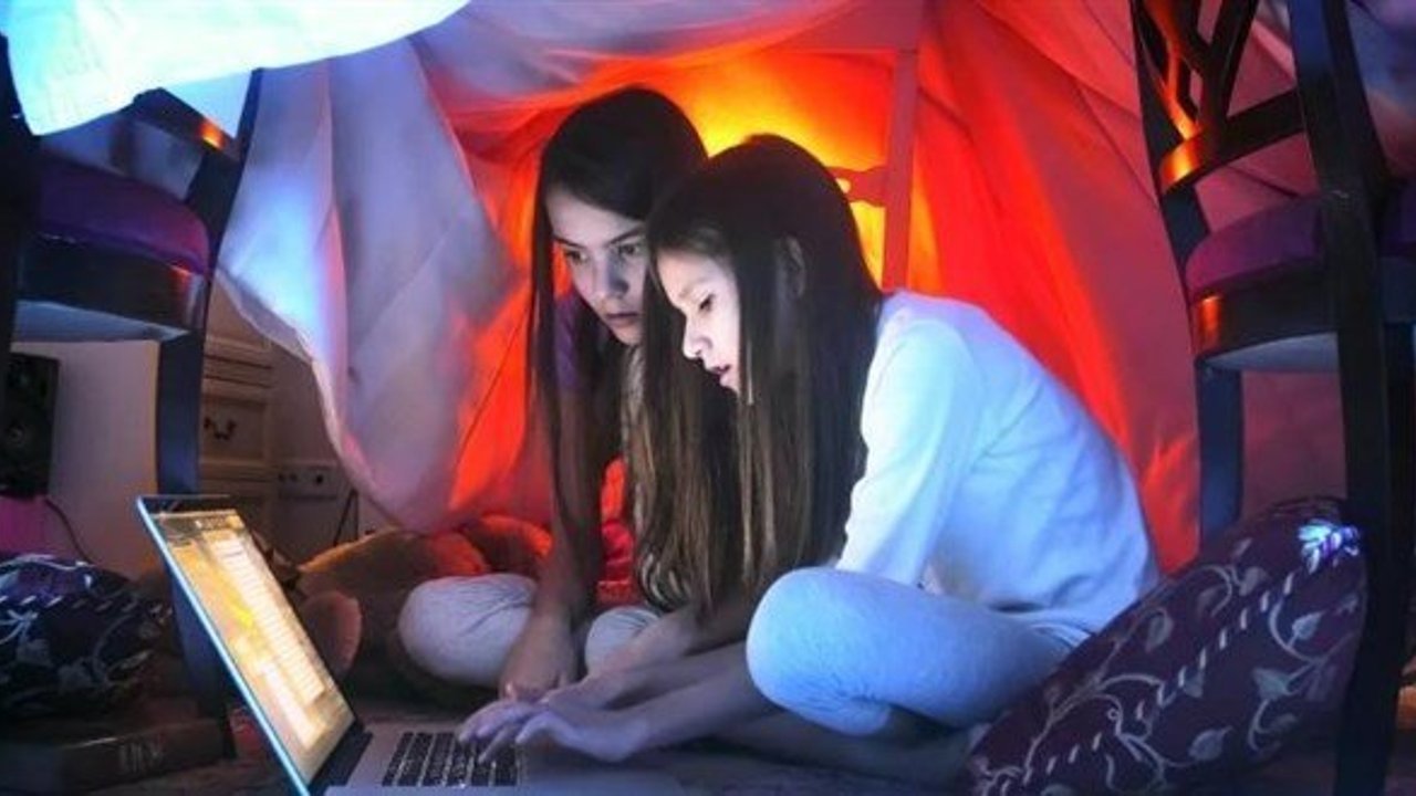 Dijital dünyada çocukların yüzde 90’ı yabancılarla konuşuyor