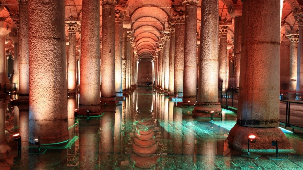 Yerli turistleri sevindirecek karar: Yerebatan Sarnıcı’nın yeni giriş ücreti belli oldu