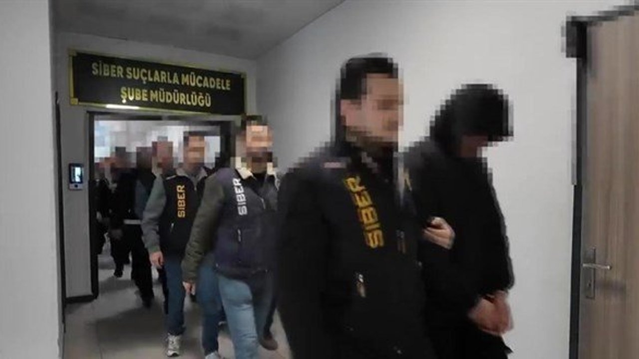 Kocaeli merkezli siber dolandırıcılık operasyonu: 19 şüpheli tutuklandı