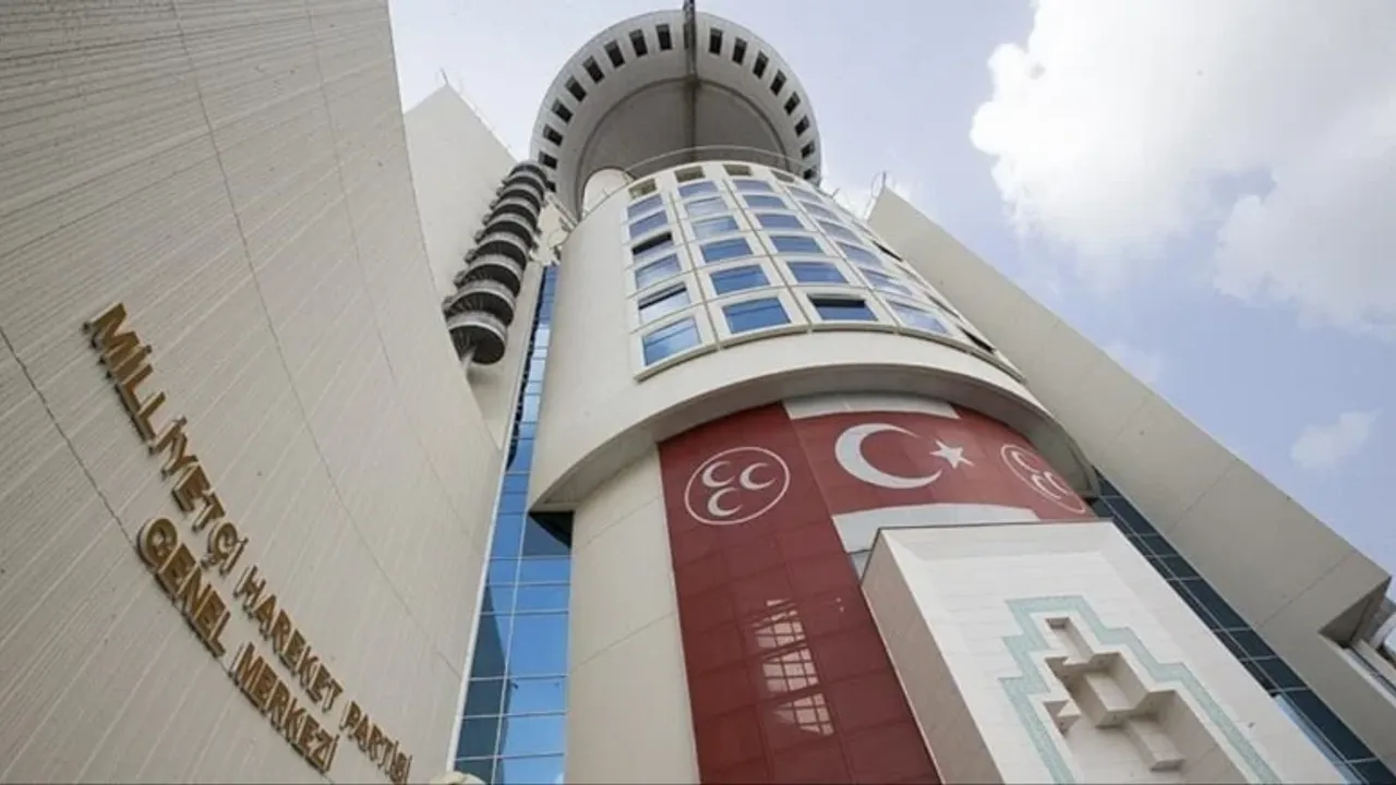 MHP il teşkilatlarında kriz büyüyor: İstanbul’dan sonra 7 il hedefte