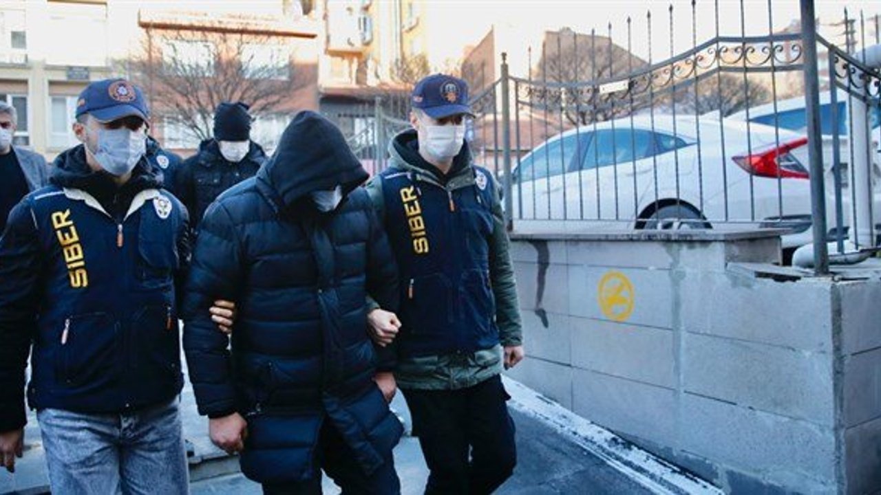 Milyarlık bahis çetesi çökertildi: 40 ilde 102 gözaltı