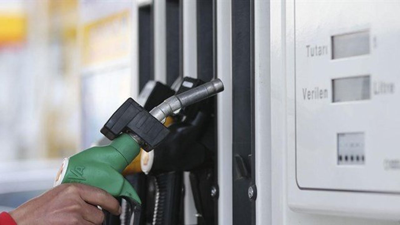 Motorine indirim geldi, gece fiyatlara yansıdı