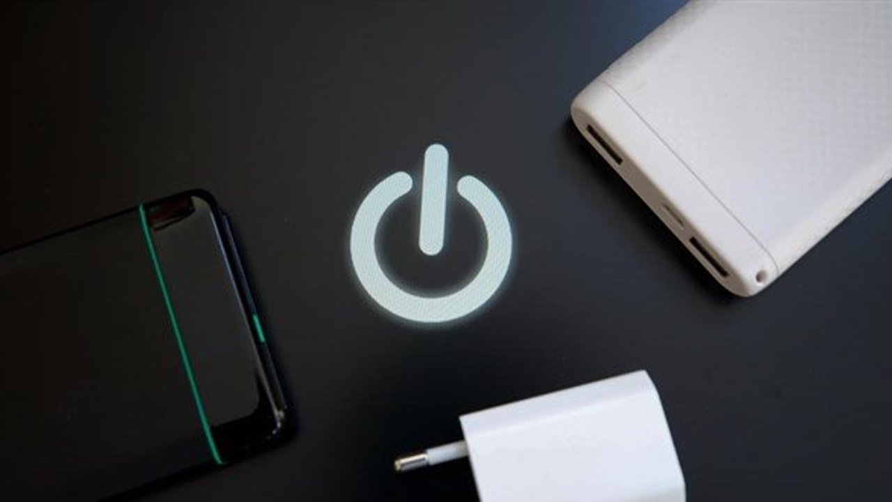 Uçaklarda powerbank kullanımına yeni düzenleme: Şarj etmek yasaklandı